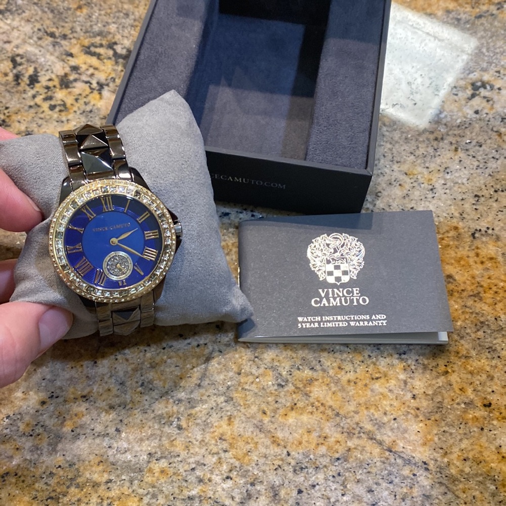 Vince Camuto watch New, never worn. Battery recently replaced. Beautiful!! - Picture 5 of 10